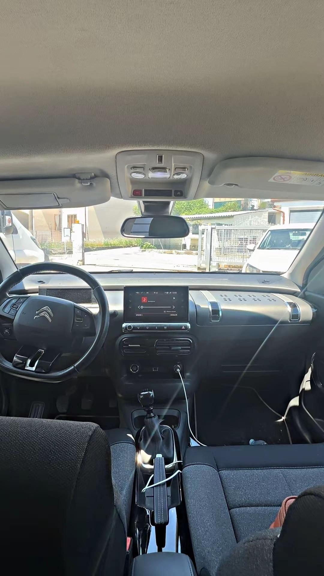 Citroen C4 Cactus BlueHDi 100 S&S Shine
