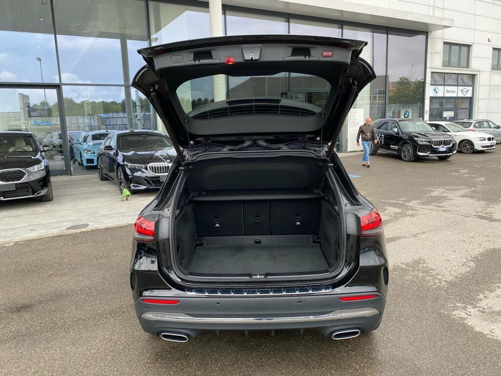 Mercedes GLA 200 200 D Premium 8G-DCT