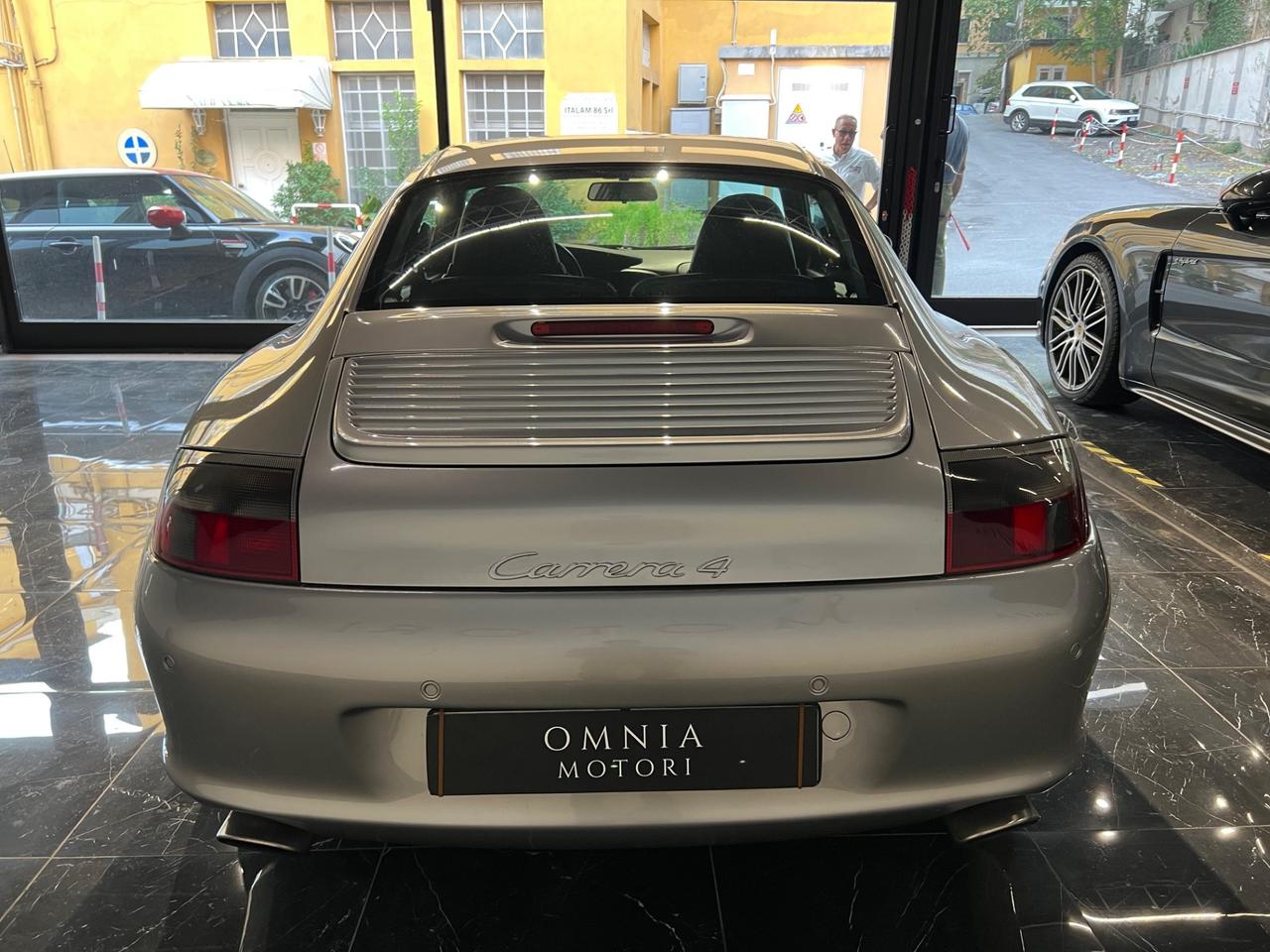 Porsche 911 Carrera 4 Coupé