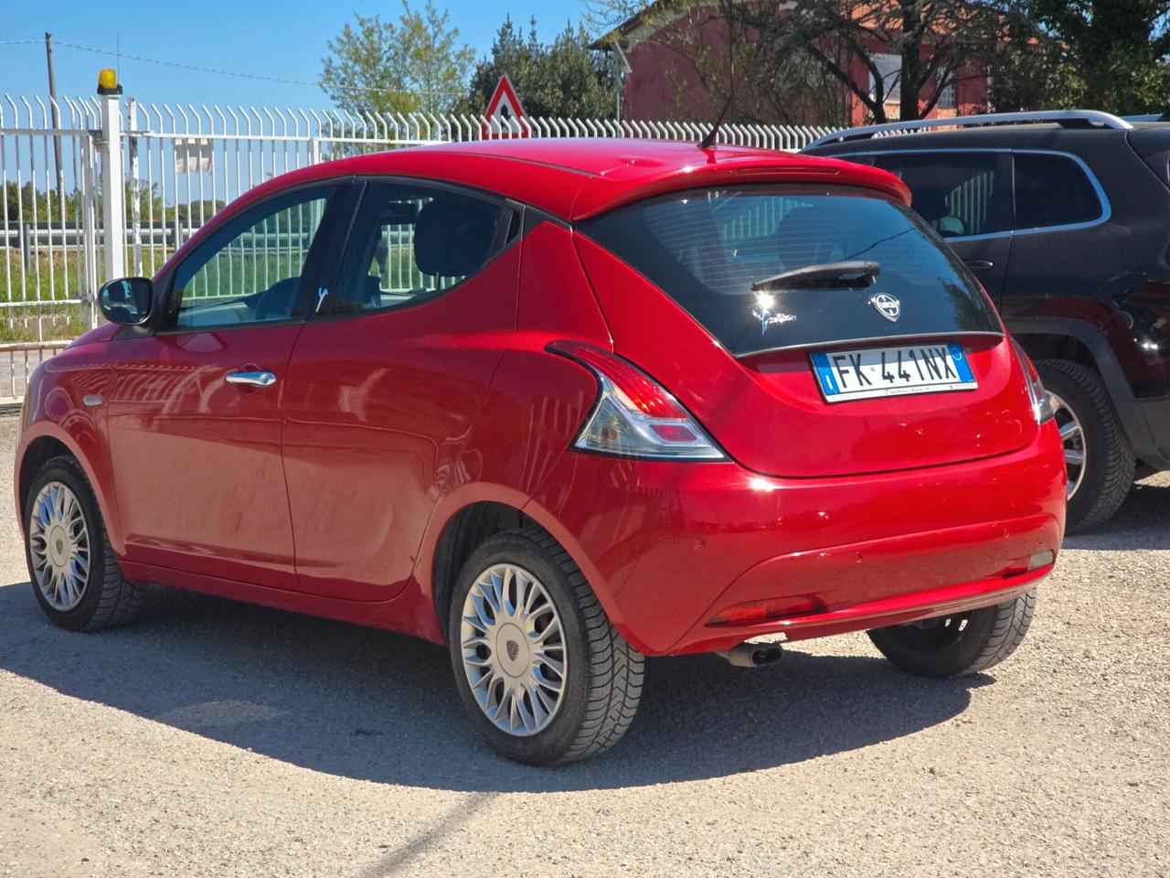 Lancia Ypsilon 1.2 69 CV 5 porte Unyca