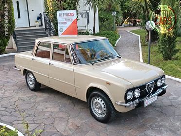 Alfa Romeo Giulia nuova Super 1300