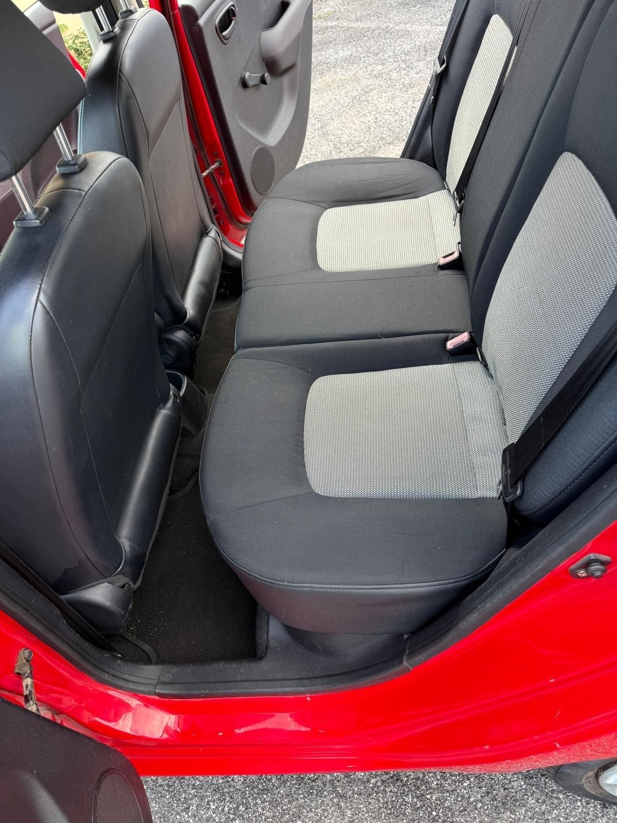Hyundai i10 1.1 12V BlueDrive GPL Active
