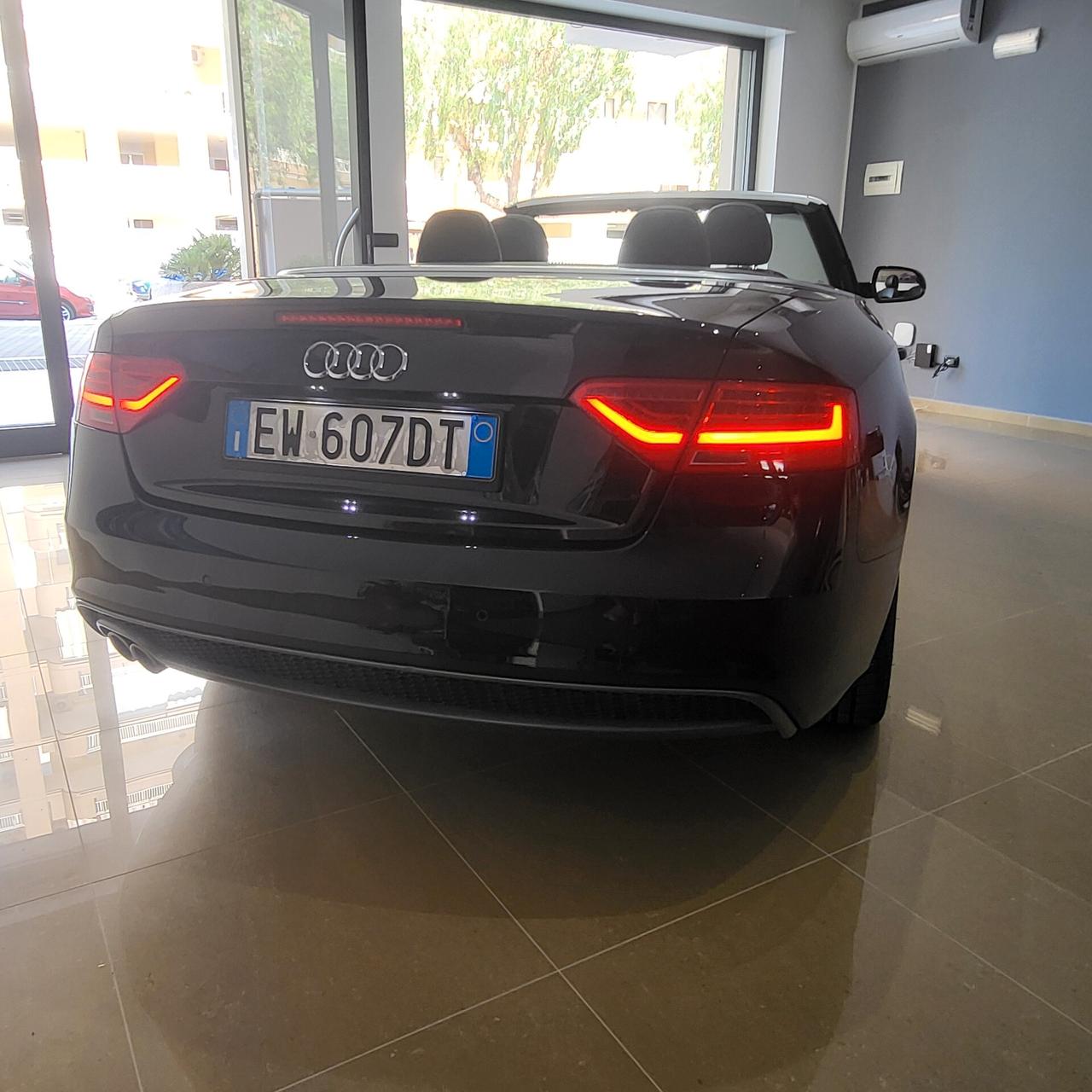 Audi A5 Cabrio 2.0 TDI 177 CV Ambiente