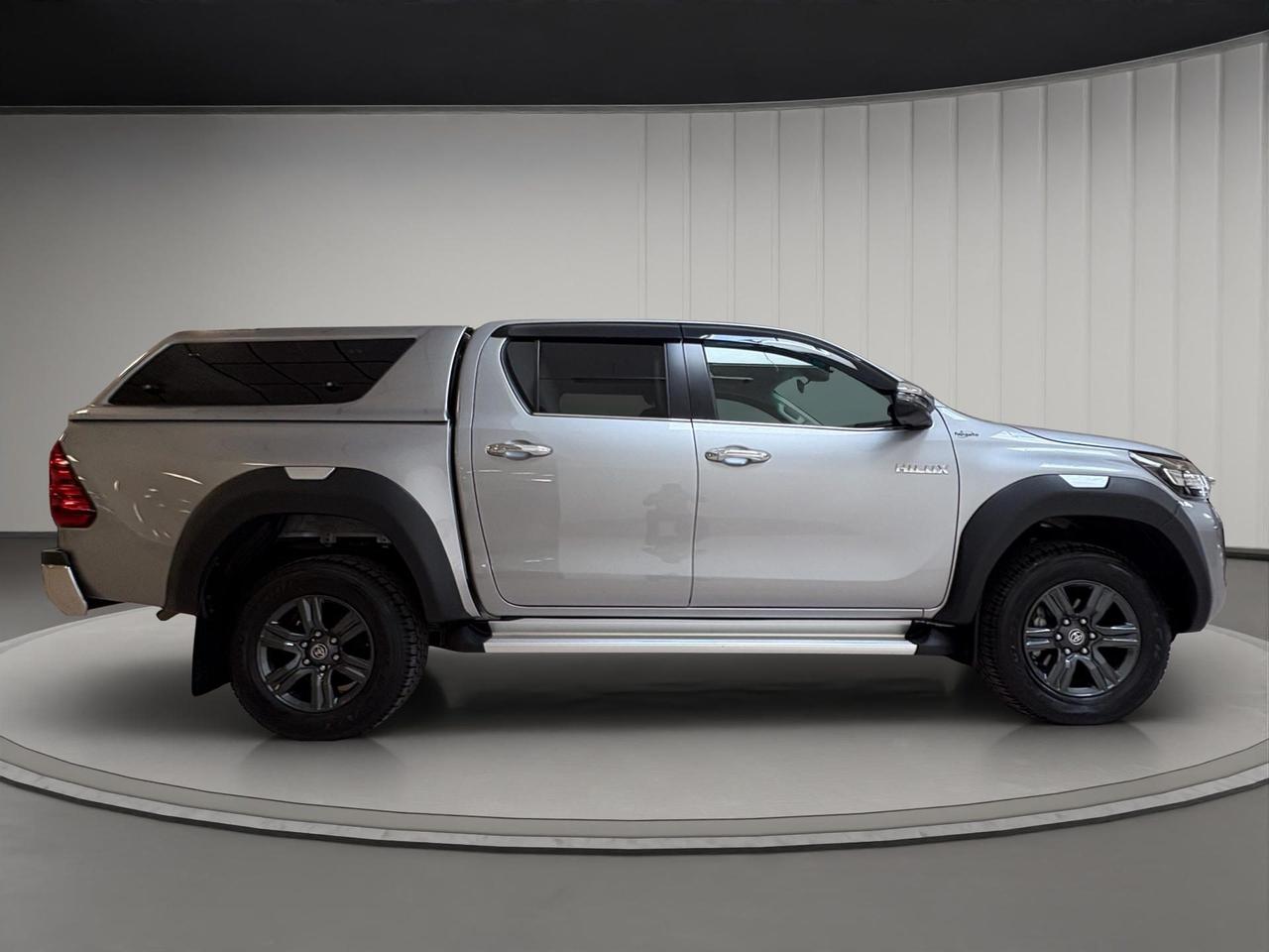 Toyota Hilux 2.4 d-4d double cab Lounge auto