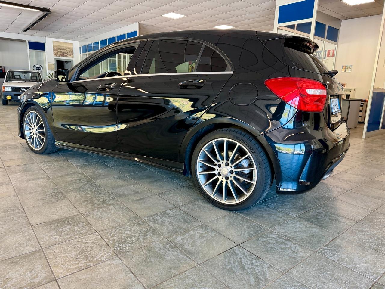 Mercedes-benz A 200 Premium