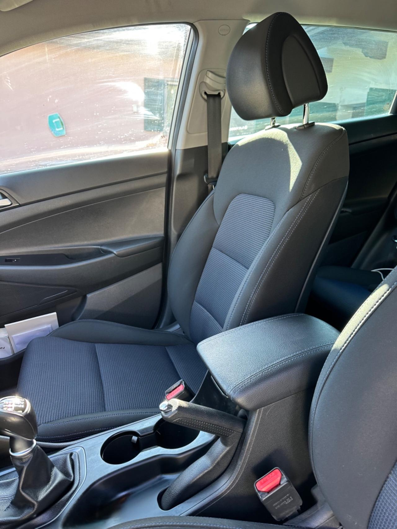 Hyundai TUCSON 1.7 CRDi XPOSSIBILE UNICOPR