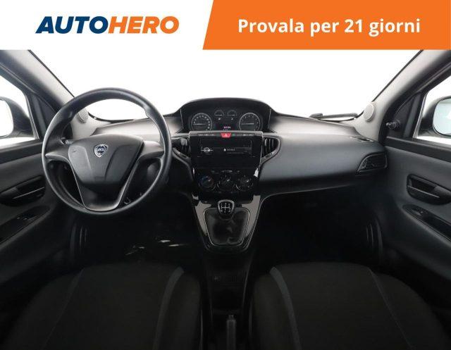 LANCIA Ypsilon 1.2 69 CV 5 porte Silver