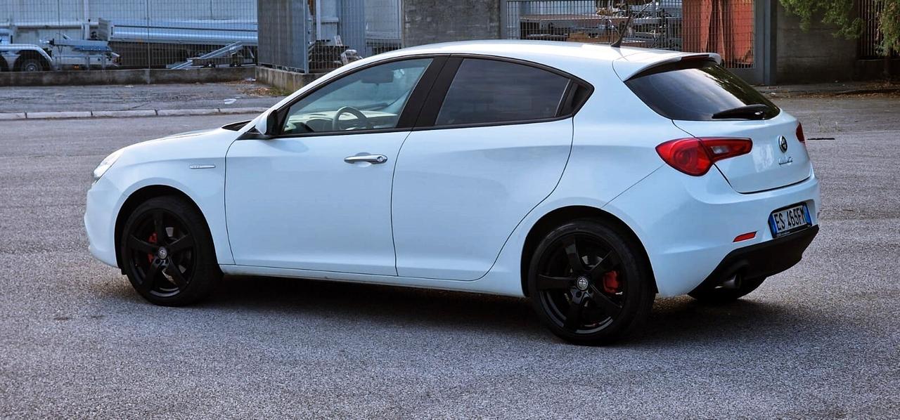 Alfa Romeo Giulietta 1.4 120 CV GPL NUOVO