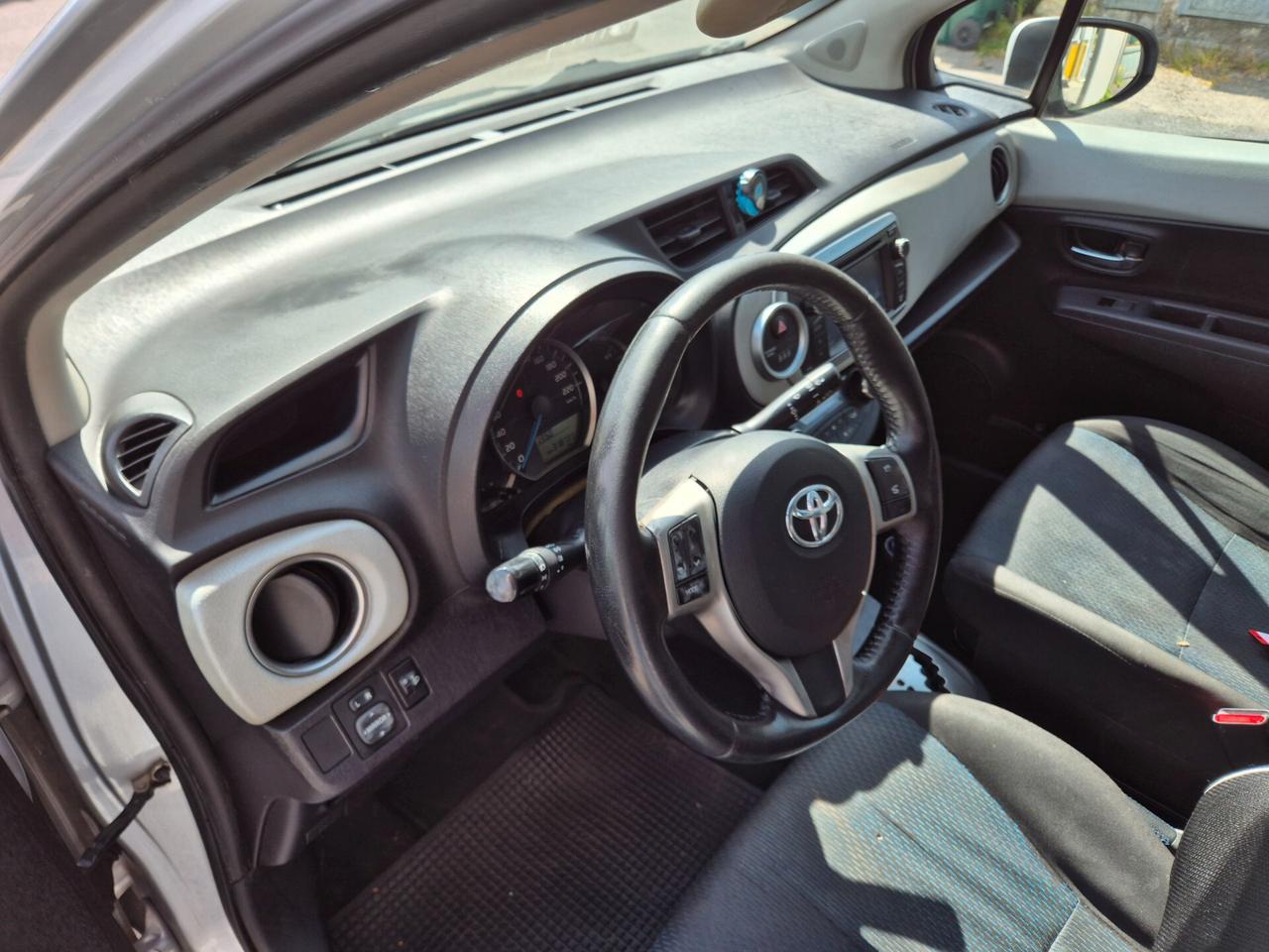 Toyota Yaris 1.5 Hybrid 5 porte Lounge Più