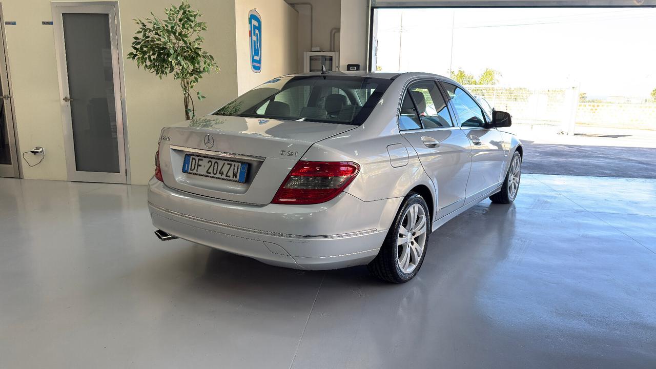 Mercedes-benz C 220 CDI Avantgarde 170cv.