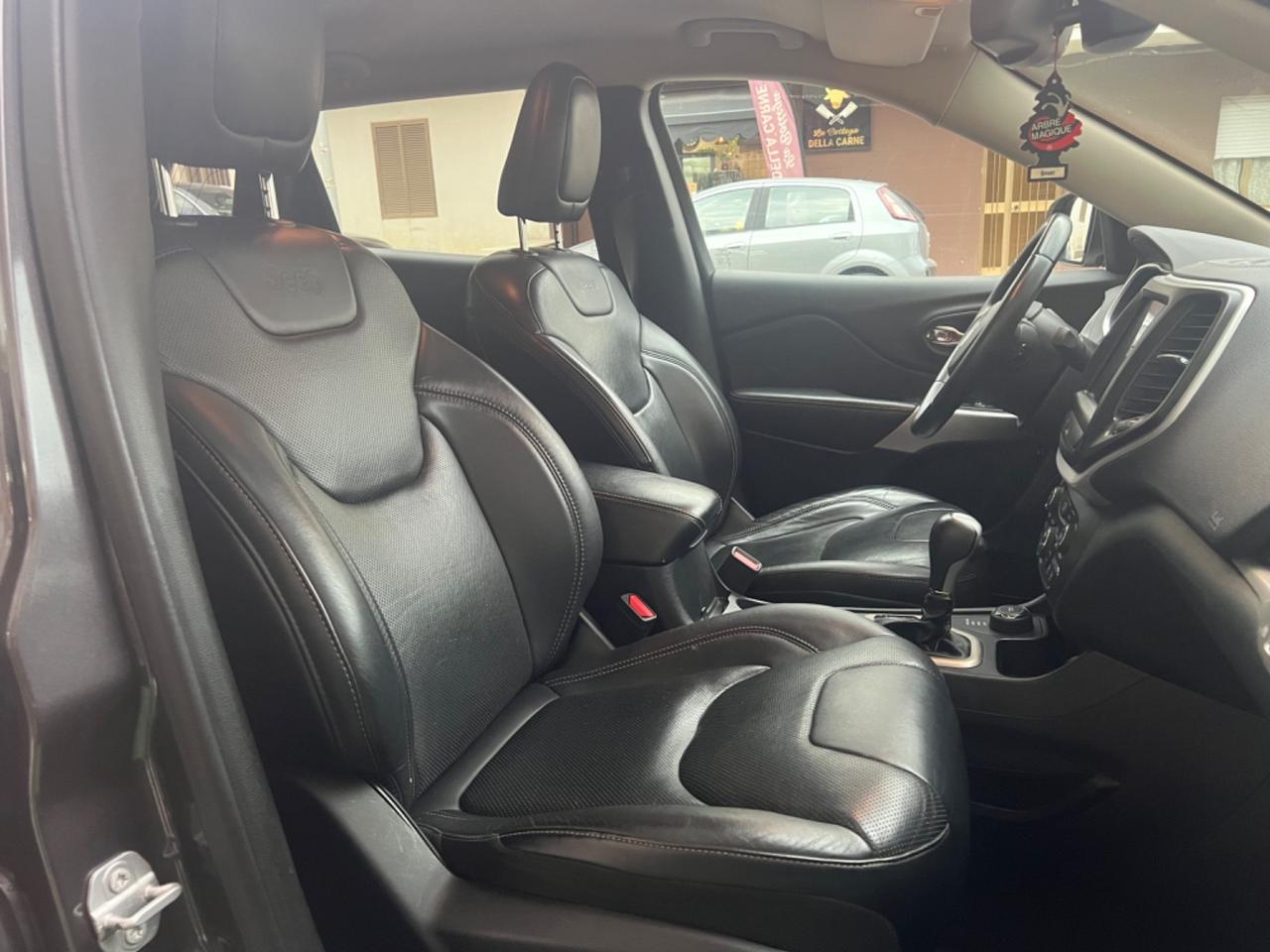 Jeep Cherokee 2.2 Mjt II 4WD Active Drive Overland