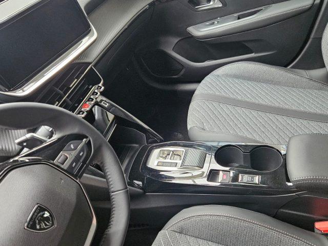 PEUGEOT 208 Hybrid 100 e-DCS6 Allure tua da ?239,00 mensili