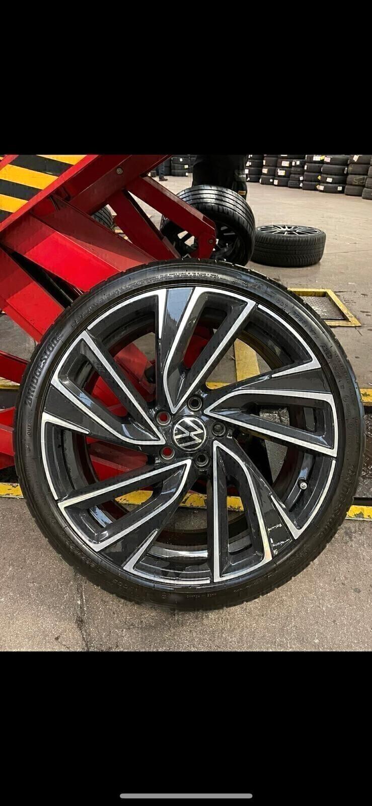 Volkswagen Golf 2.0 TSI GTI DSG FULL PELLE SCARICO TETTO AP.