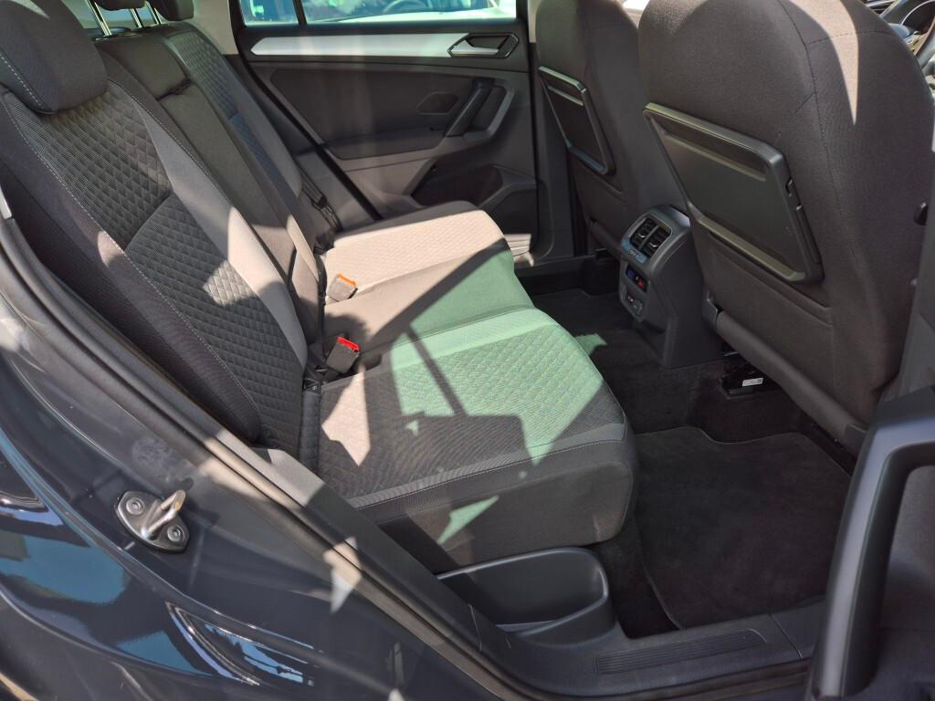 Volkswagen Tiguan 1.6 TDI Business BlueMotion