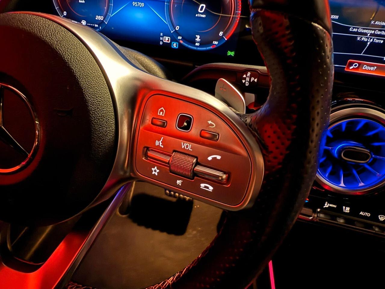 Mercedes-benz GLA Automatic Premium Night EDITION