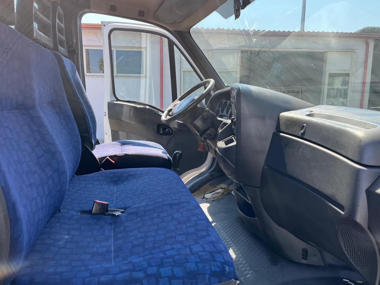 Iveco daily 35c12-2.3cc-cassone riba-2003