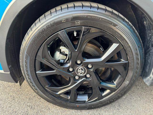 TOYOTA C-HR 1.8 Hybrid E-CVT Style+