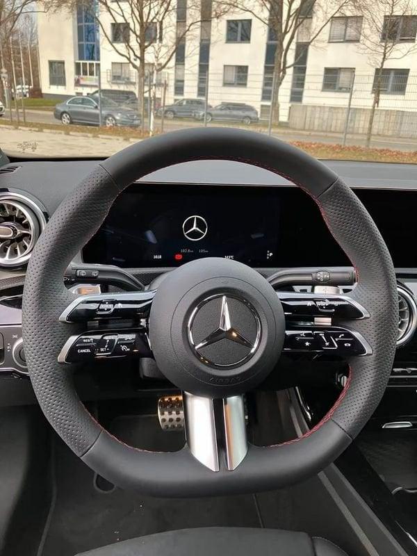 Mercedes-Benz Classe A A 250 e hybrid EQ AMG Line Advanced Camera Mbux Led Multibeam