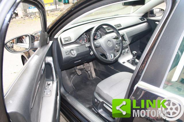 VOLKSWAGEN Passat Var. 2.0 TDI Highline Blue M.Tech.