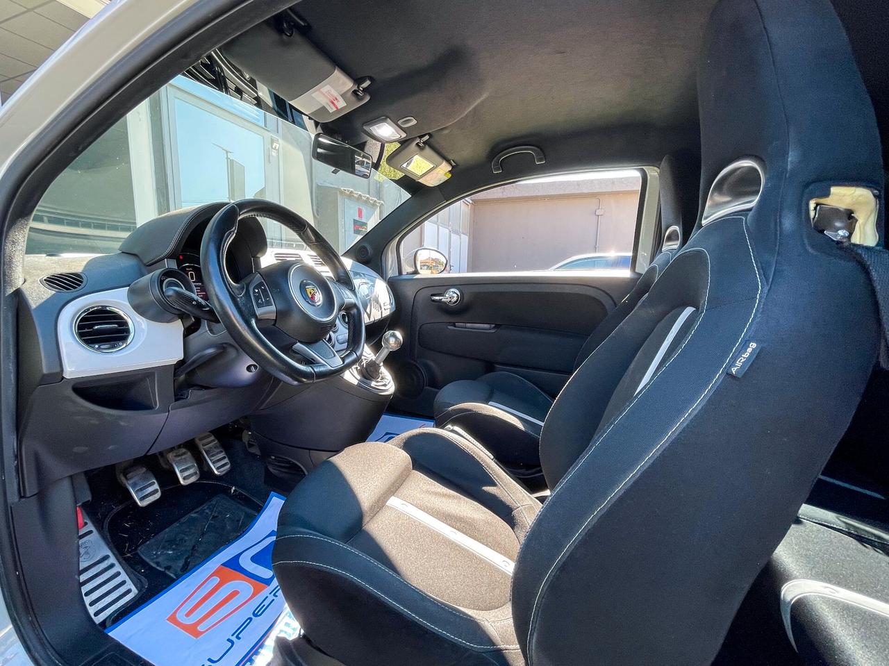 Abarth 595 1.4 Turbo T-Jet 140 CV