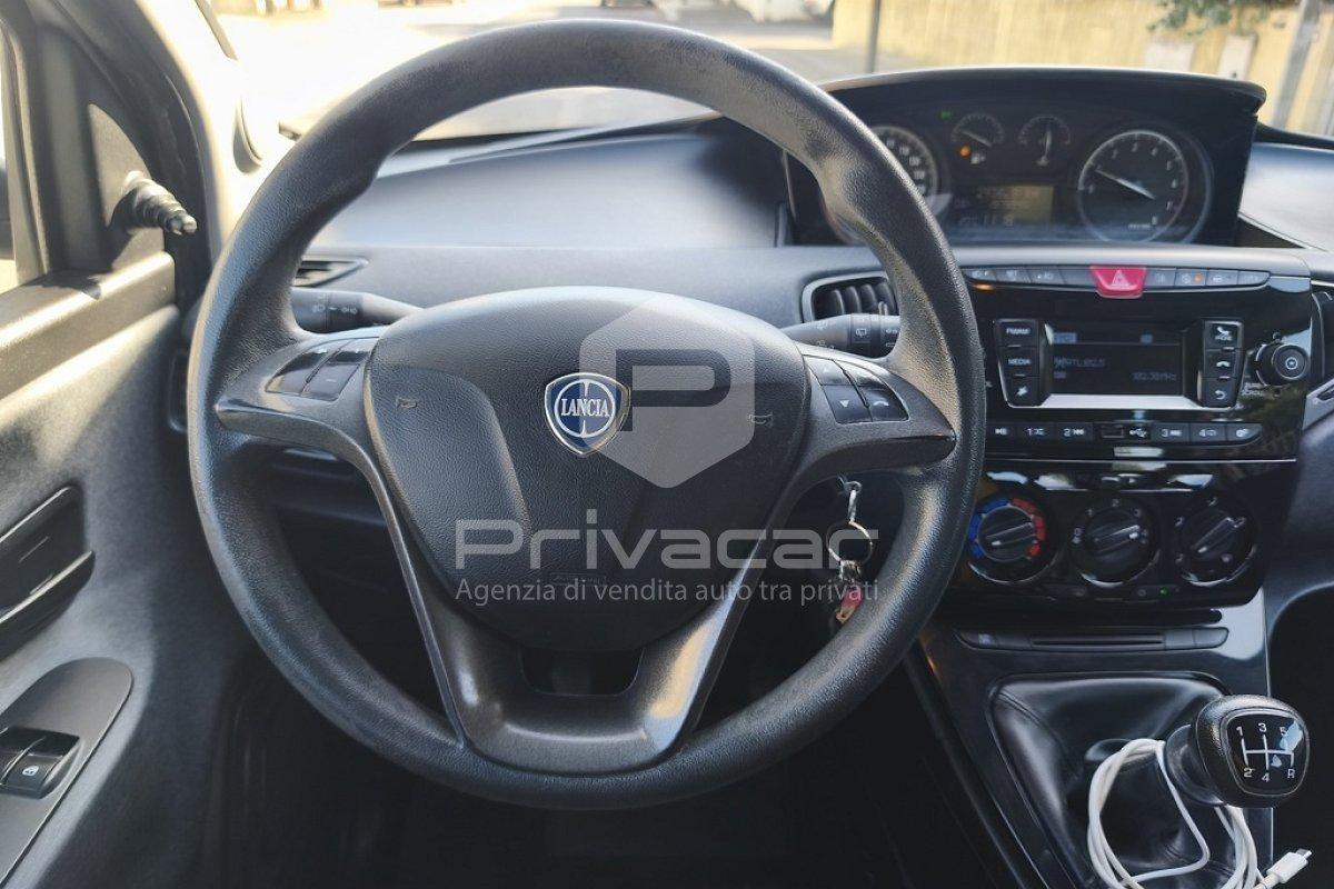LANCIA Ypsilon 1.2 69 CV 5 porte Elefantino