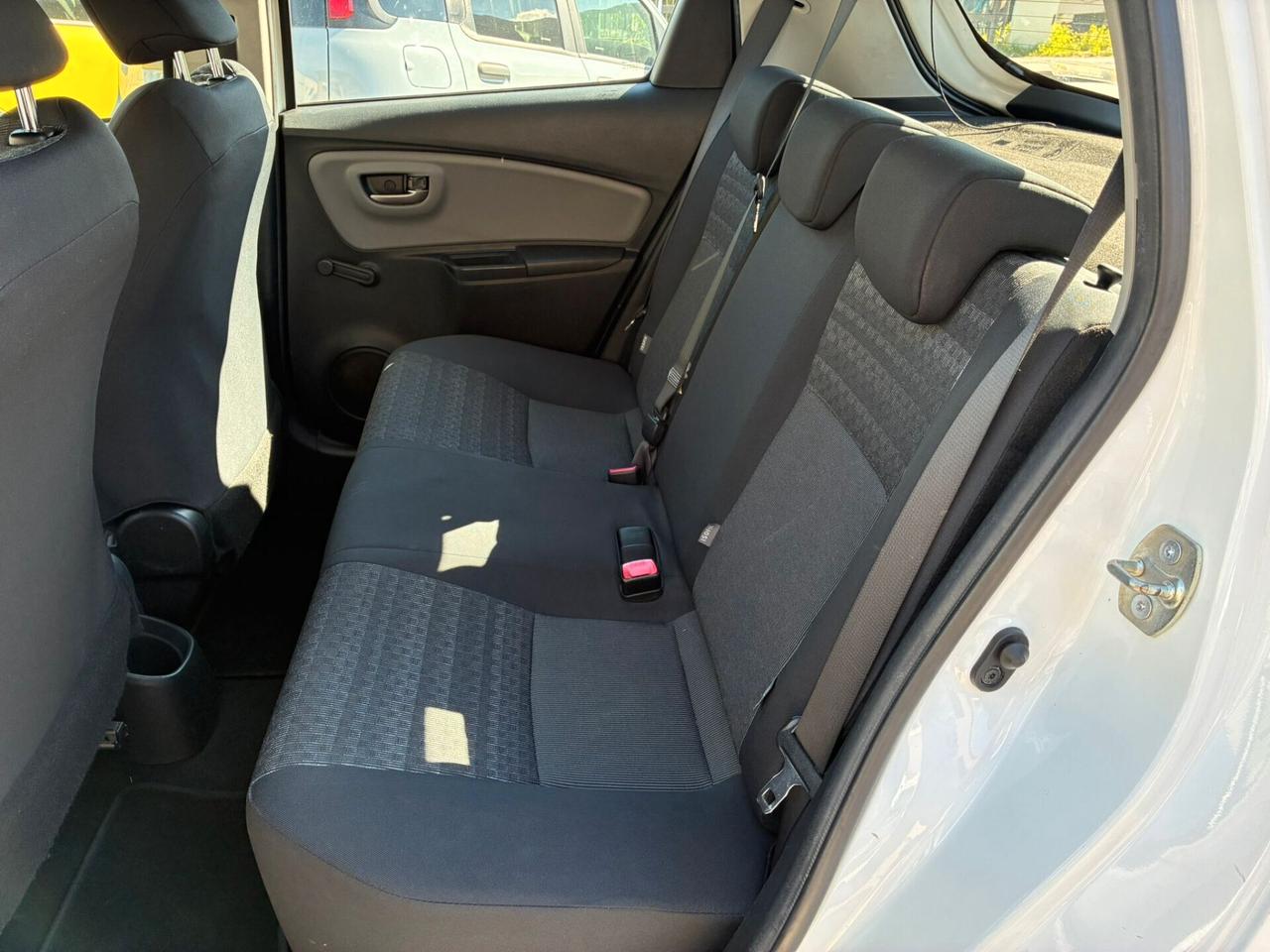 TOYOTA YARIS 1.0 5 PORTE