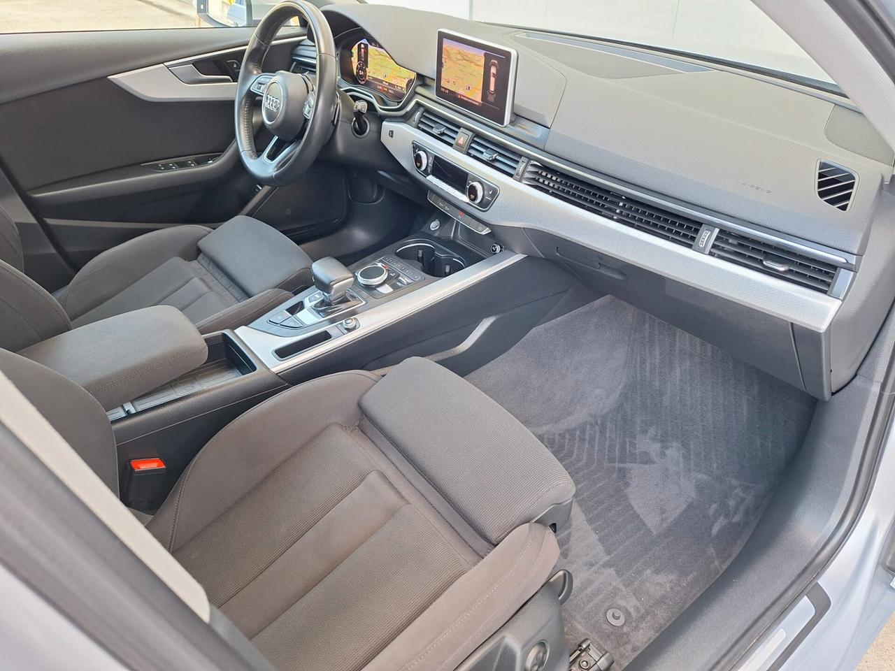 Audi A4 Avant 2.0 TDI 150 CV ultra Business Sport