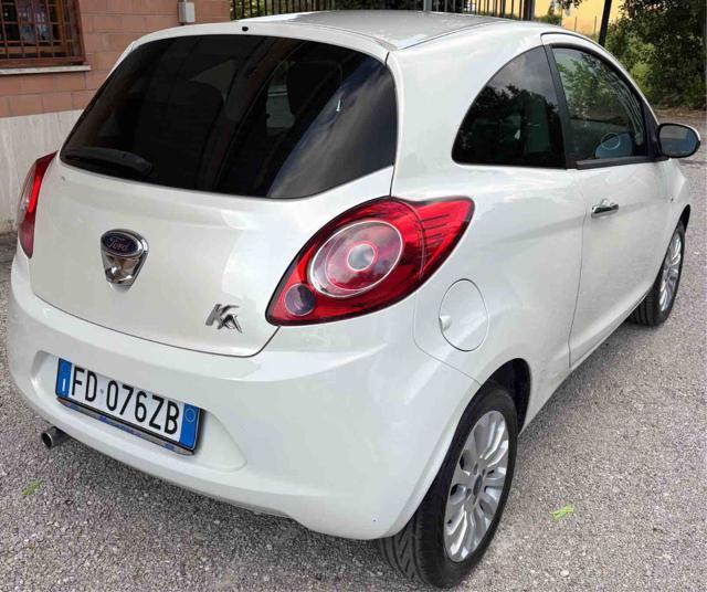 FORD Ka+ 1.2 8V 69CV Titanium