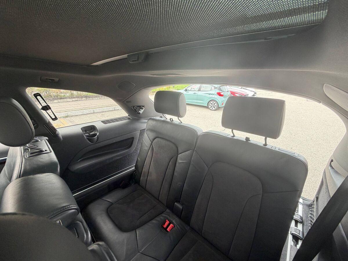 Audi Q7 3.0 tdi S LINE quattro 245cv tiptronic