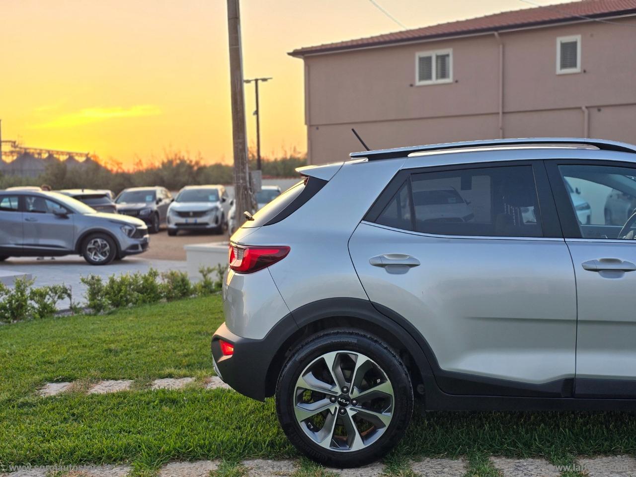 KIA Stonic 1.0 T-GDi 100 CV MHEV iMT Style