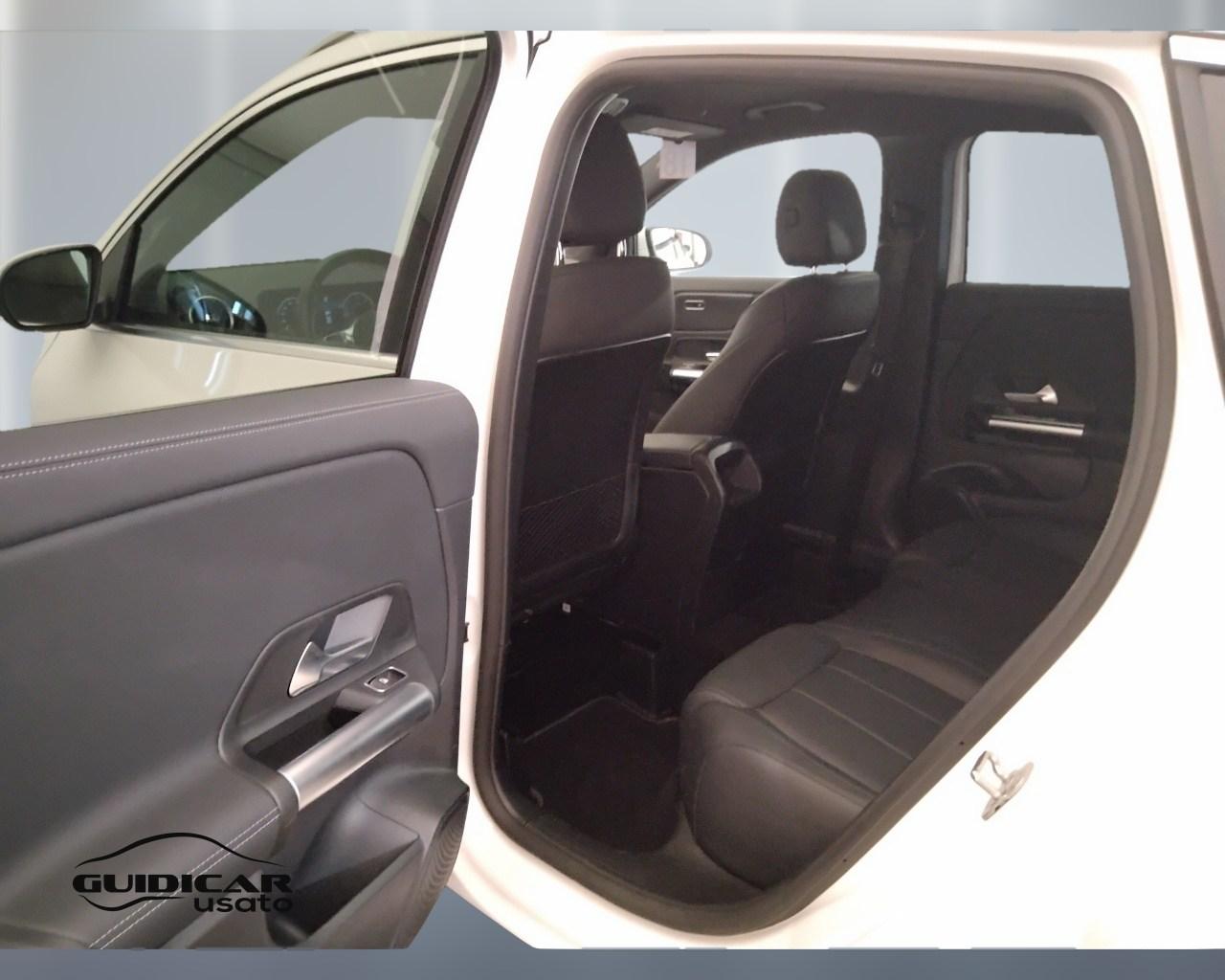 Mercedes-Benz GLA-H247 2023 - GLA 180 d Progressive Advanced auto