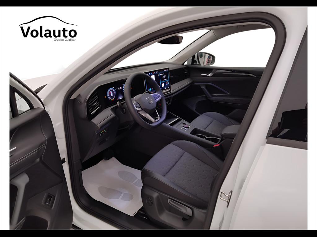 VOLKSWAGEN Tiguan III 2024 - Tiguan 2.0 tdi Life 150cv dsg