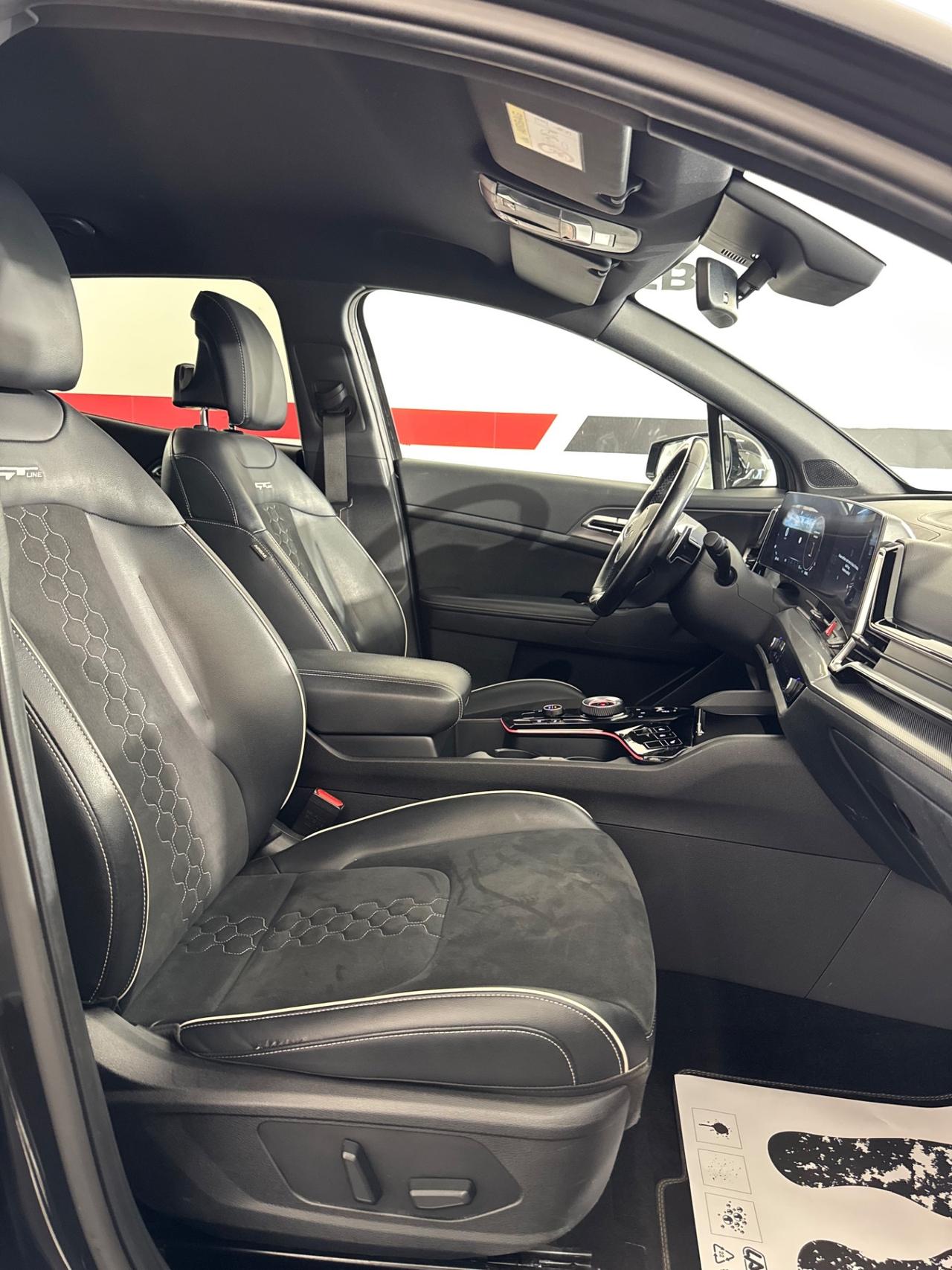 Kia Sportage 1.6 TGDi HEV AWD AT GT-line