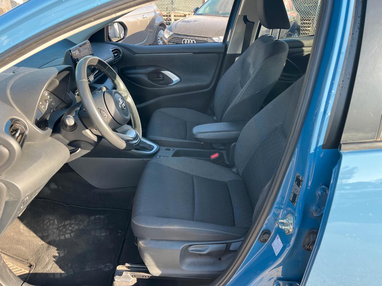 Toyota Yaris 1.5 Hybrid 5 porte Business