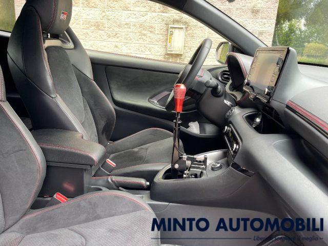 TOYOTA Yaris GR 1.6T CIRCUIT CAMBIO SHORT SHIFTER (NO PISTA)