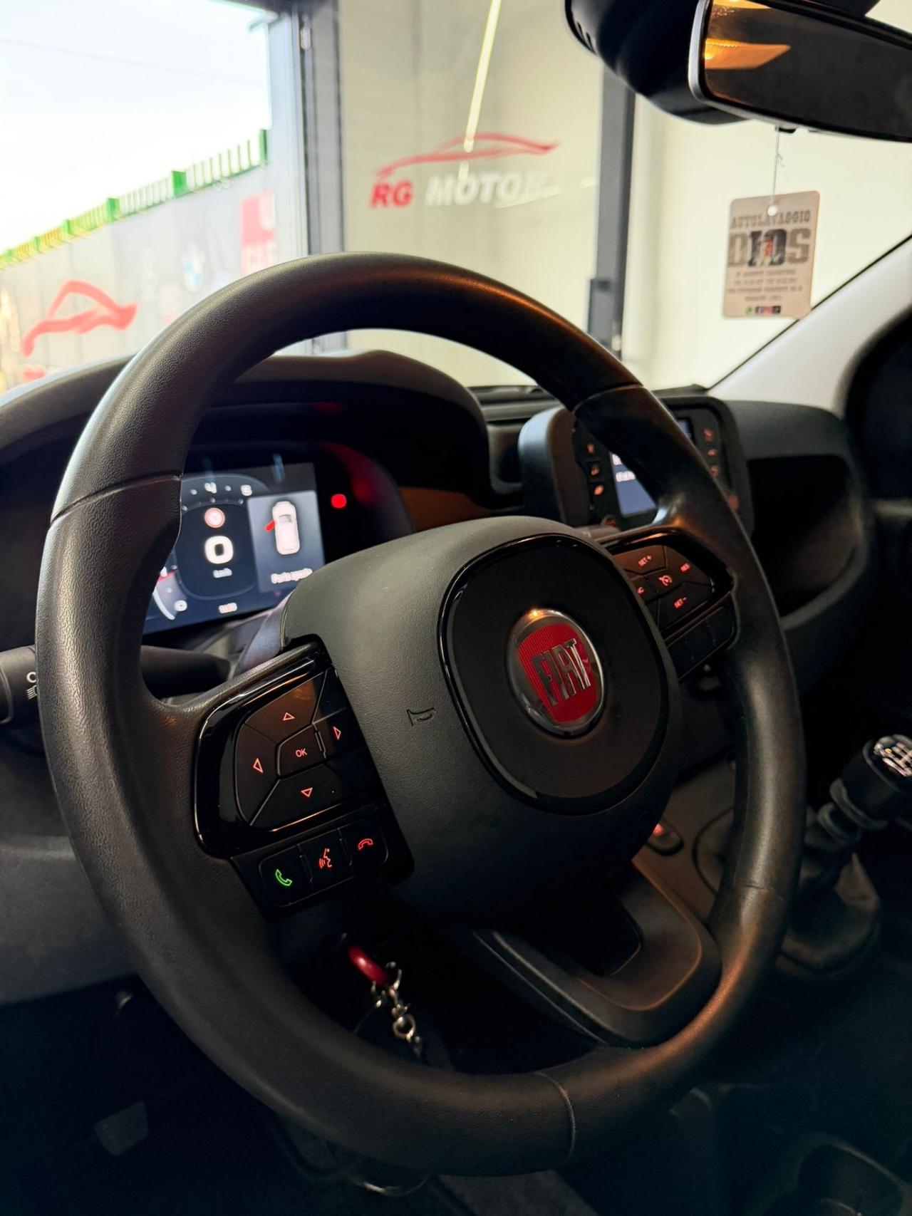 Fiat Panda 1.0 FireFly S&S Hybrid Pandina