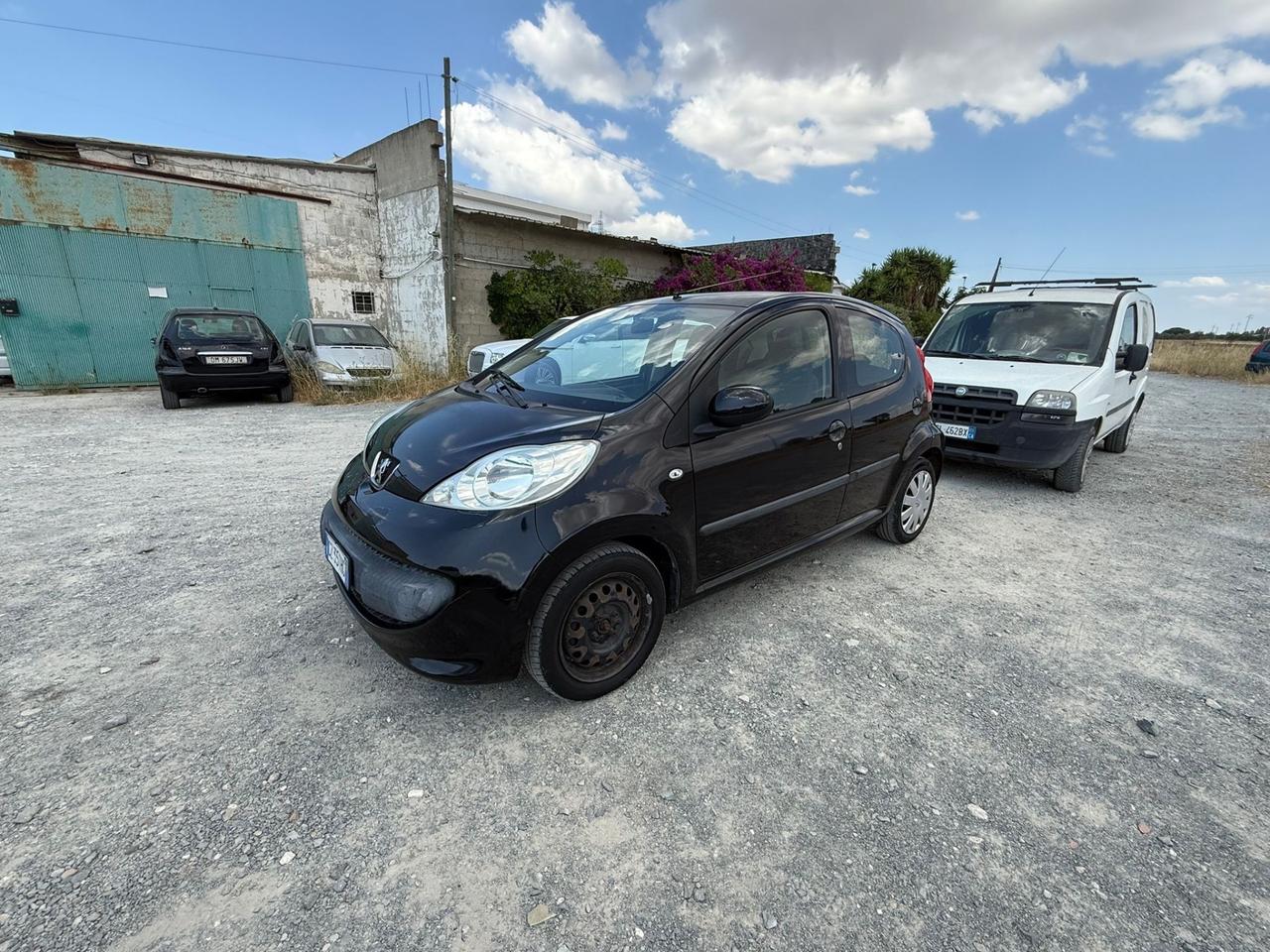 Peugeot 107 1.0 68CV 5p- Neopatentati- C1 Aygo