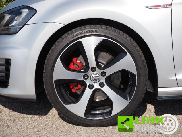 VOLKSWAGEN Golf GTI 2.0 TSI DSG 5p. BlueMotion Technology