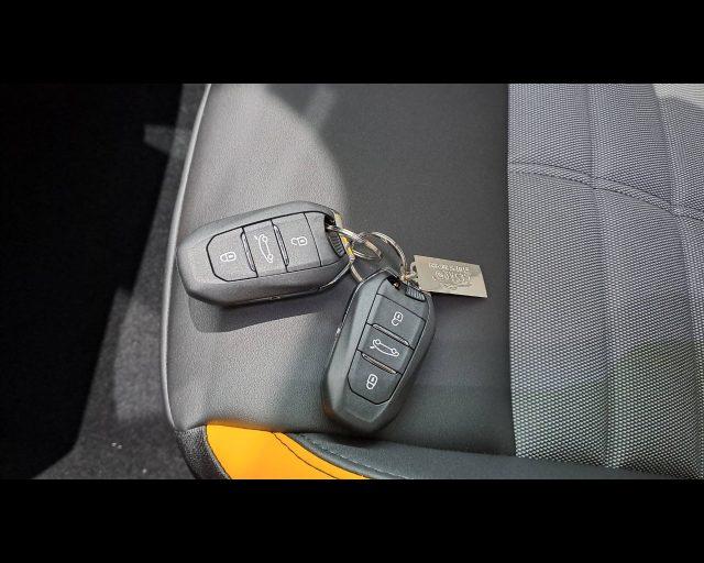 JEEP Avenger 4xe 1.2 turbo e-hybrid The North Face 4xe 145cv e