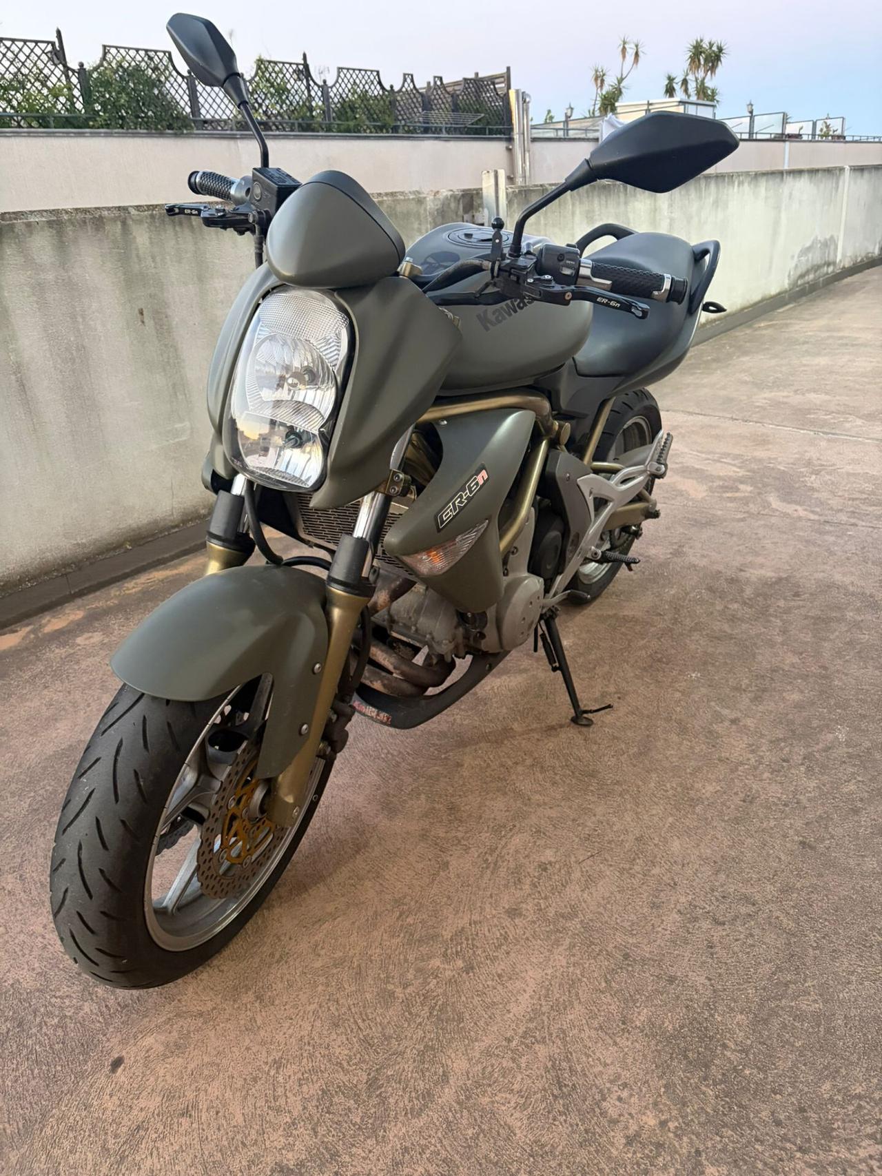 Kawasaki ER 6N