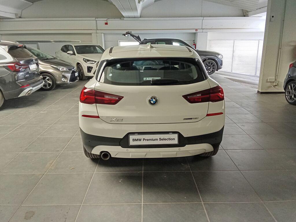 BMW X2 18 i Advantage sDrive Steptronic
