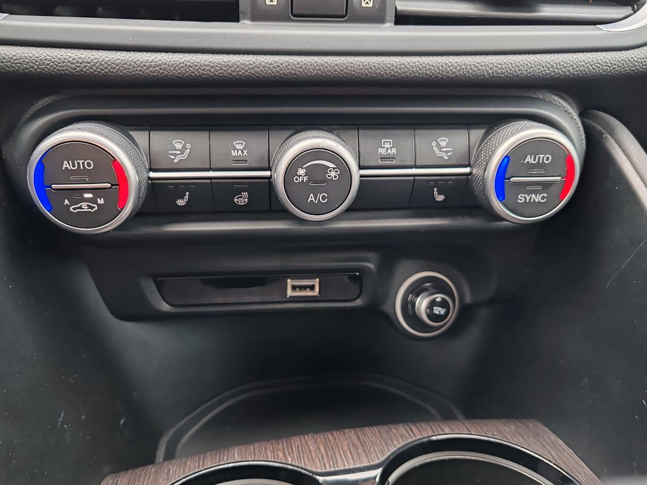Alfa Romeo Giulia 2.2 TD AT8 190cv Ti