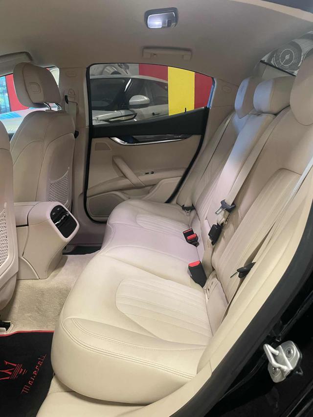 MASERATI Ghibli V6 Diesel 275 CV*PELLE/NAVI/PDC*
