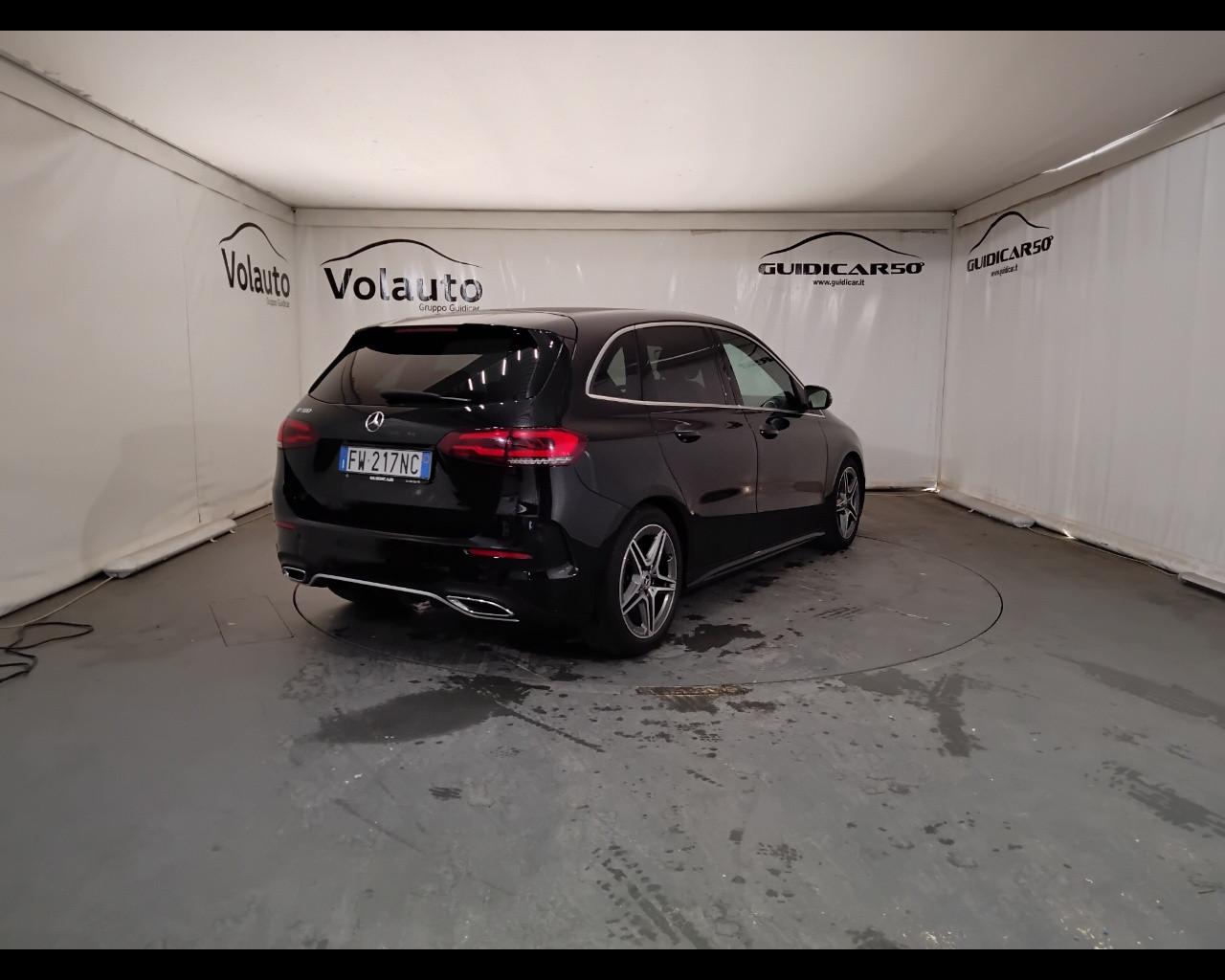 Mercedes-Benz Classe B - W247 2018 - B 180 Premium auto