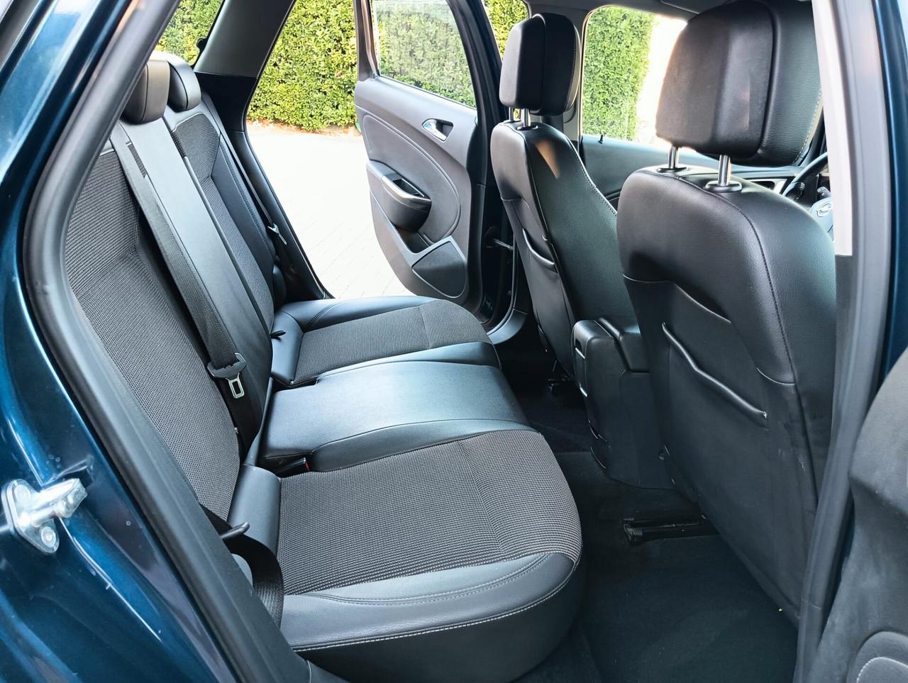 OPEL ASTRA..ANNO 2012....NEOPATENTATIIL..SENSORI DI PARCHEGGIO POSTERIORI ANTERIORE..NAVIGATORE. CRUYS CONTROL. CELL 320 147 1147 WUATSAPP. CELL 3276540940..PREZZO 530O€ TRATABILLE 0