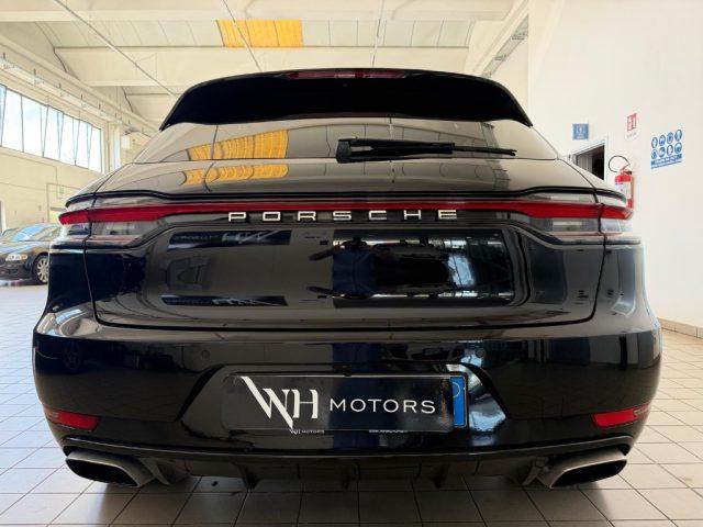 PORSCHE Macan 2.0 //TOTAL BLACK//21//