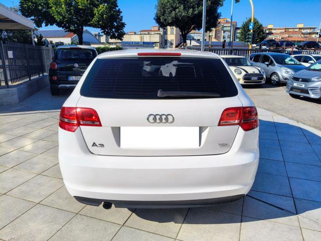 AUDI A3 SPB 1.6 TDI 105 CV CR S tronic Navi Neopatentati