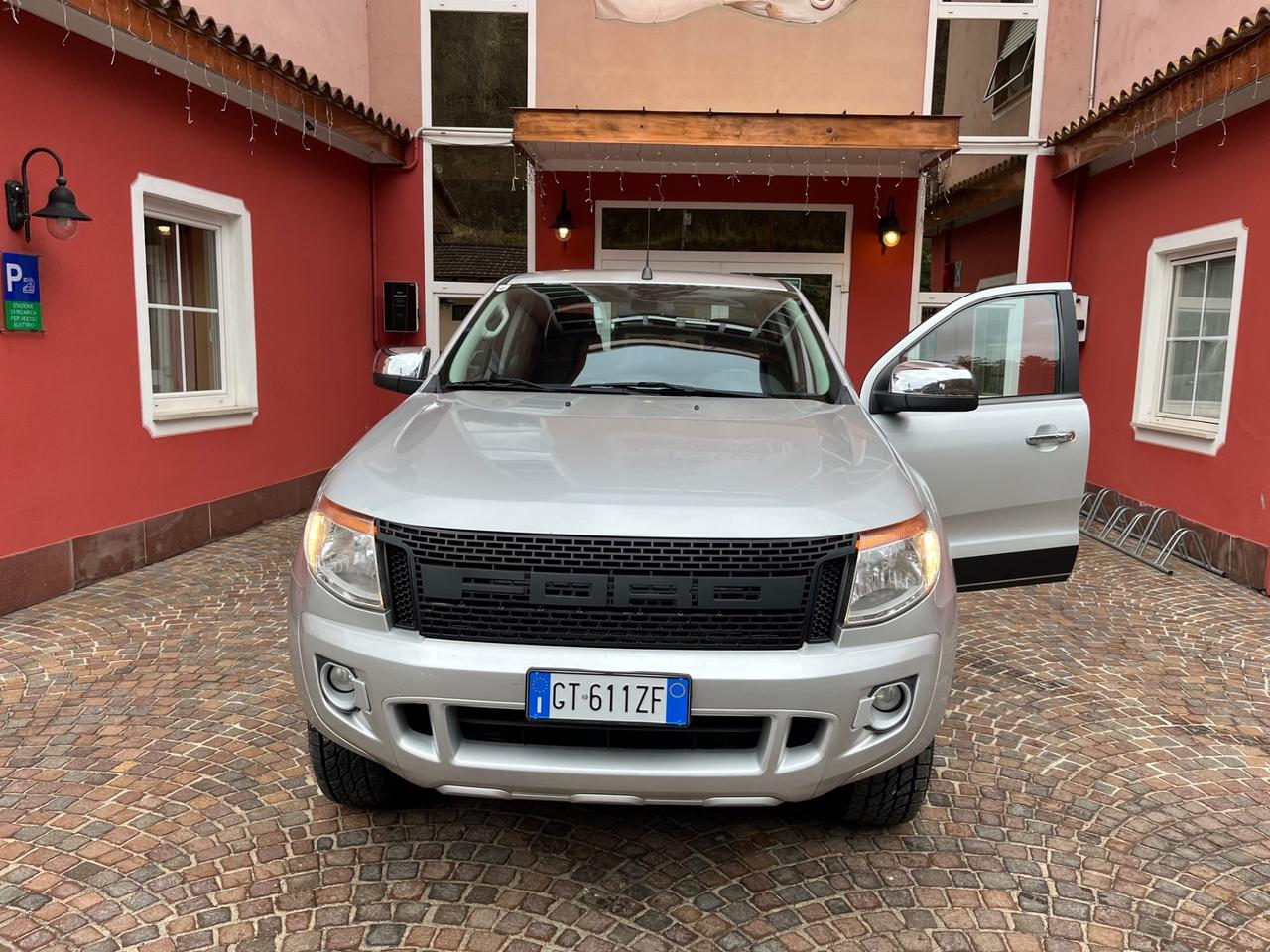 Ford Ranger 2.2 TDCi Doppia Cabina.