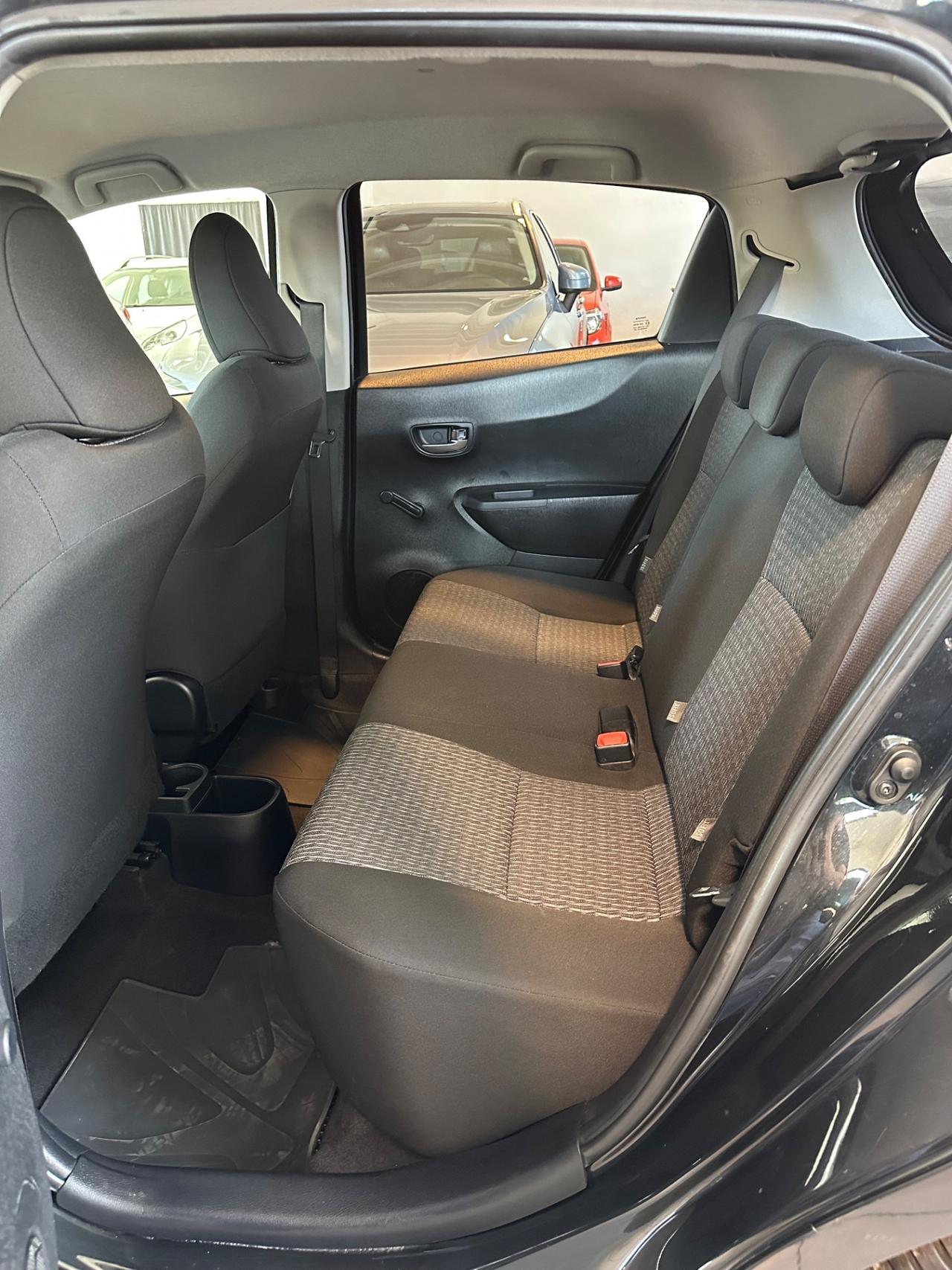 Toyota Yaris 1.4 D-4D 5 porte Lounge