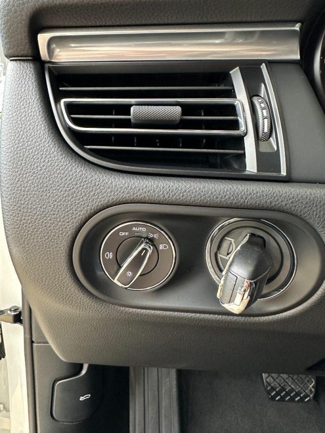 PORSCHE Macan 2.0 PDK - 20" - Tetto - Telecamera - Scarichi-PASM